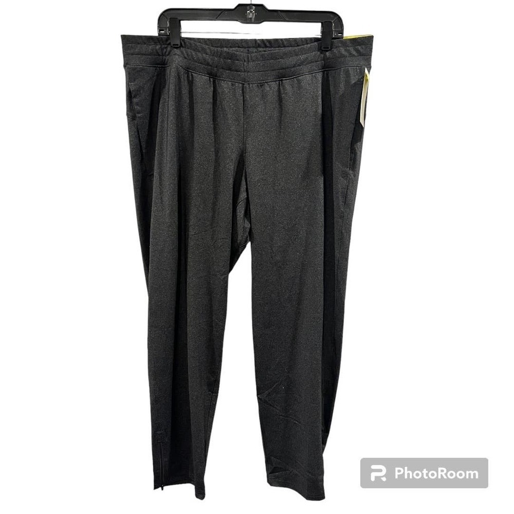 💚 New All in Motion Nylon Jogger size XL